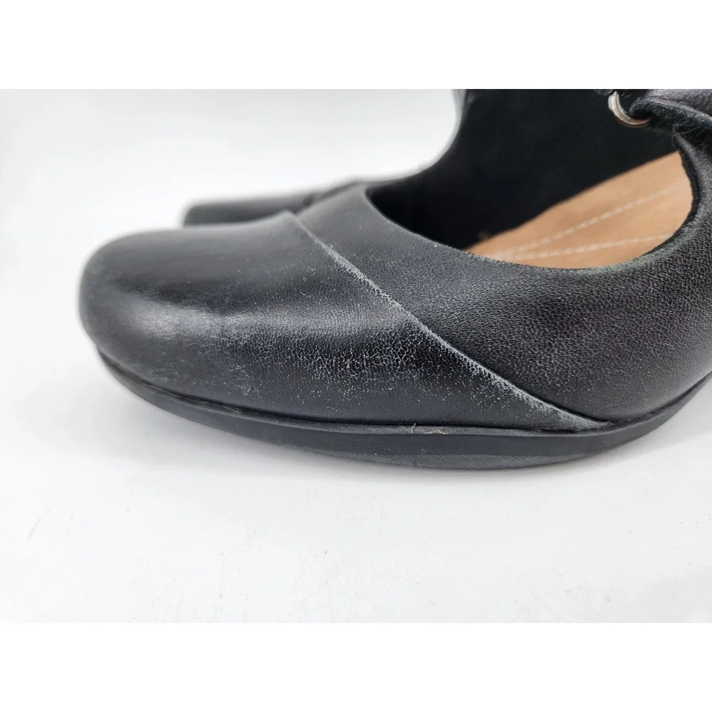 Clarks Artisan Rosalyn Wren Mary Jane Heels Womens‎ 7M Leather Block Heel